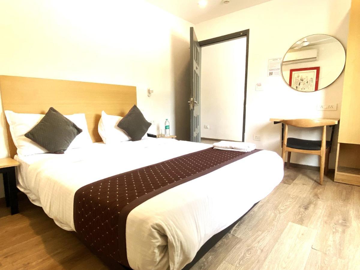 ניו דלהי Qotel Hotel Ip Residency East Delhi Preet Vihar מראה חיצוני תמונה