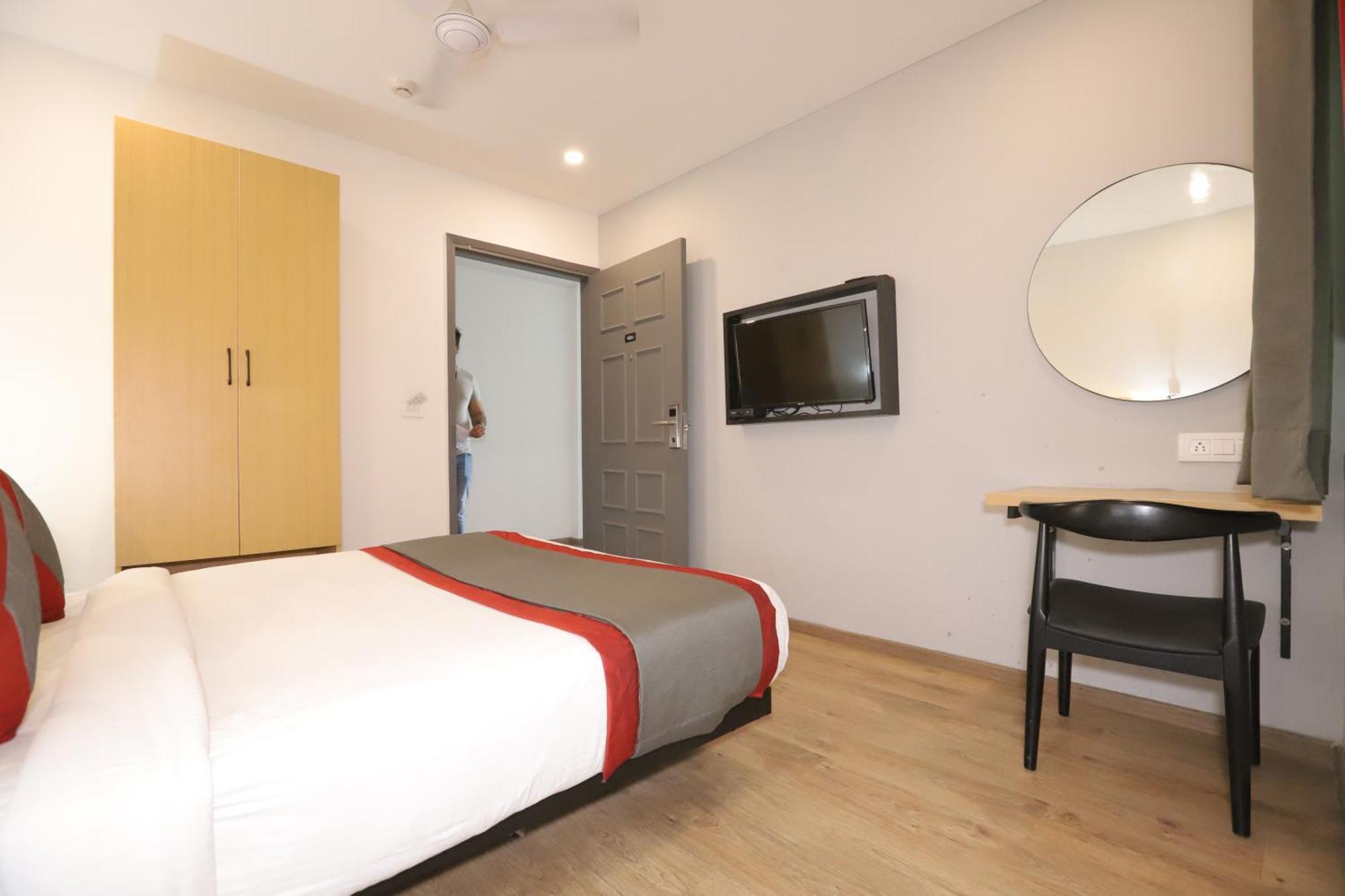 ניו דלהי Qotel Hotel Ip Residency East Delhi Preet Vihar מראה חיצוני תמונה