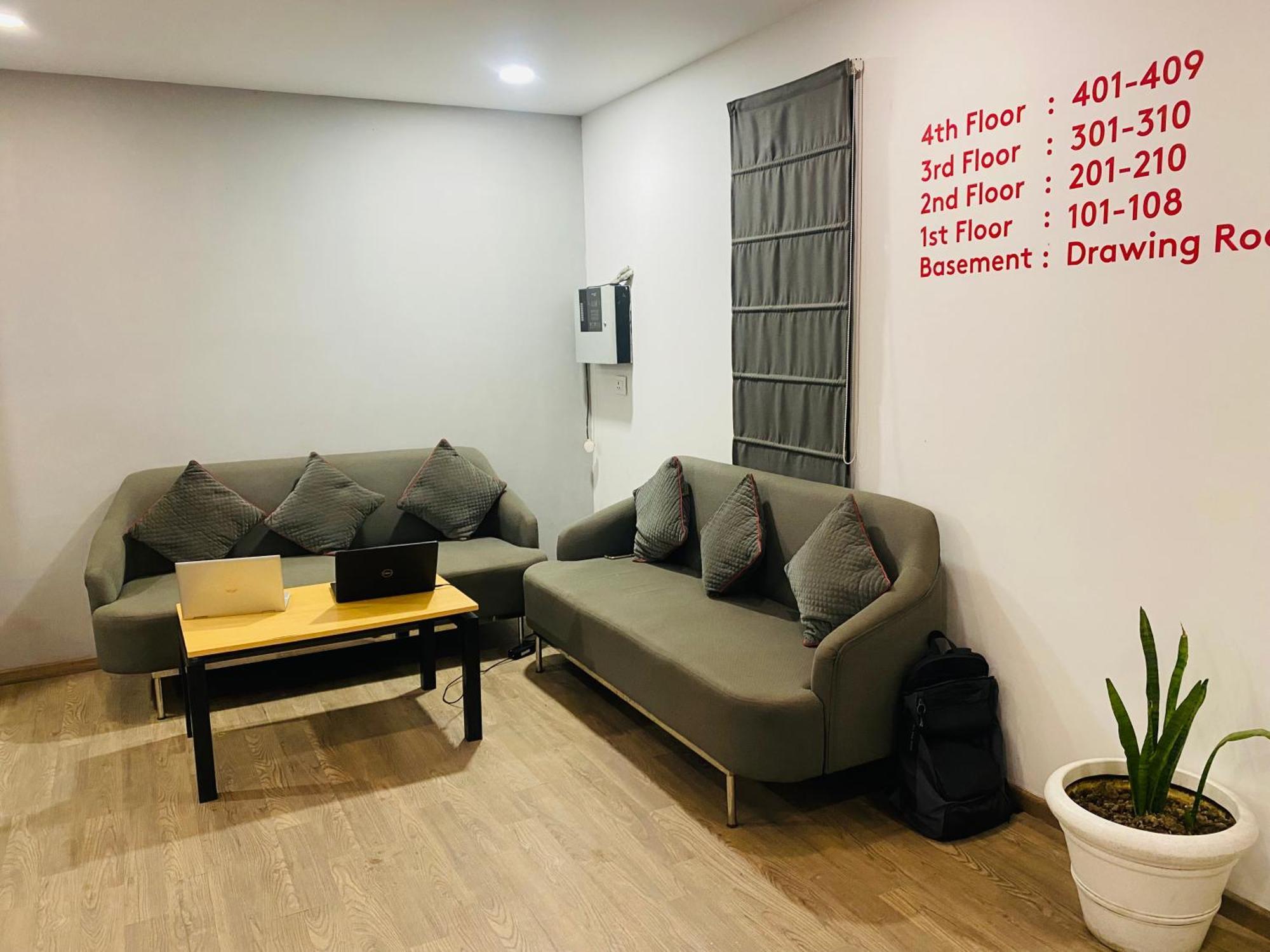 ניו דלהי Qotel Hotel Ip Residency East Delhi Preet Vihar מראה חיצוני תמונה